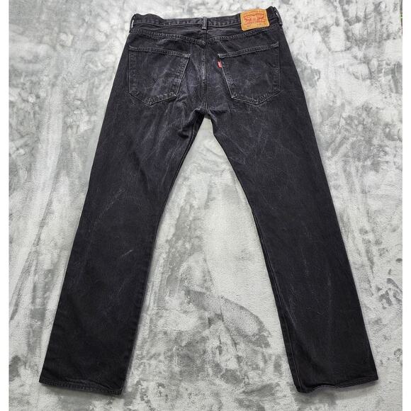 Vintage Levi's 501 Jeans Mens W35 L32 Faded Black Denim Button Fly Straight Leg - Picture 2 of 13